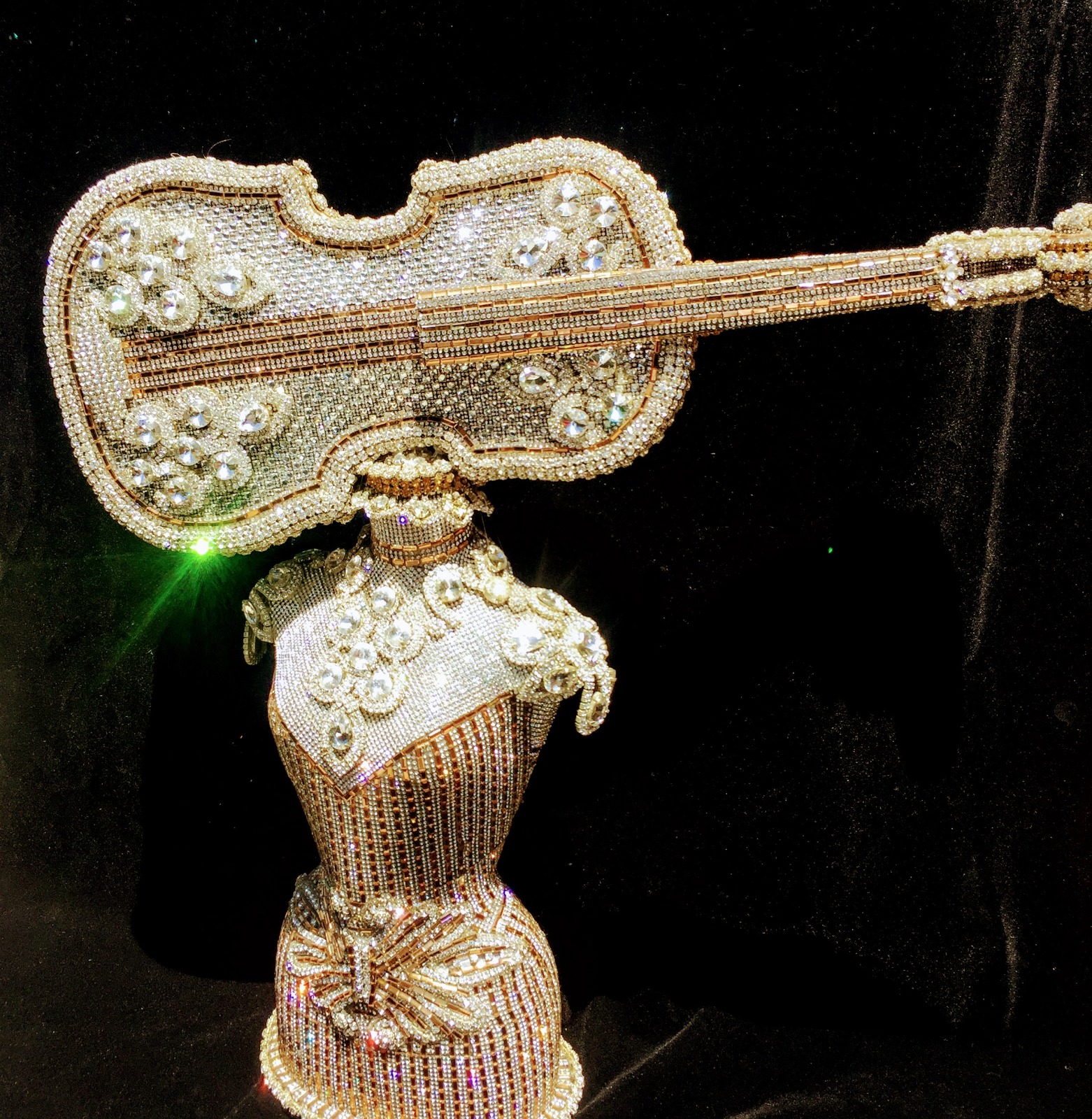 Rhinestone Women with violin