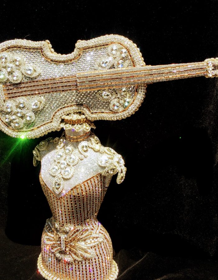 Rhinestone Women with violin